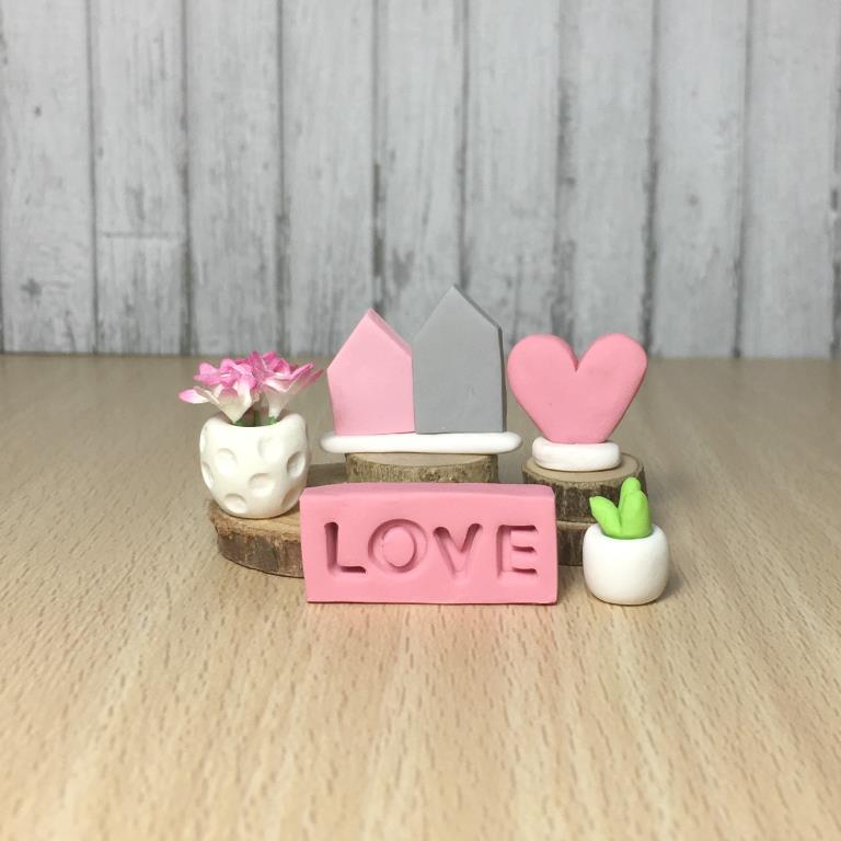 Dollhouse Miniature range is now CLOSED