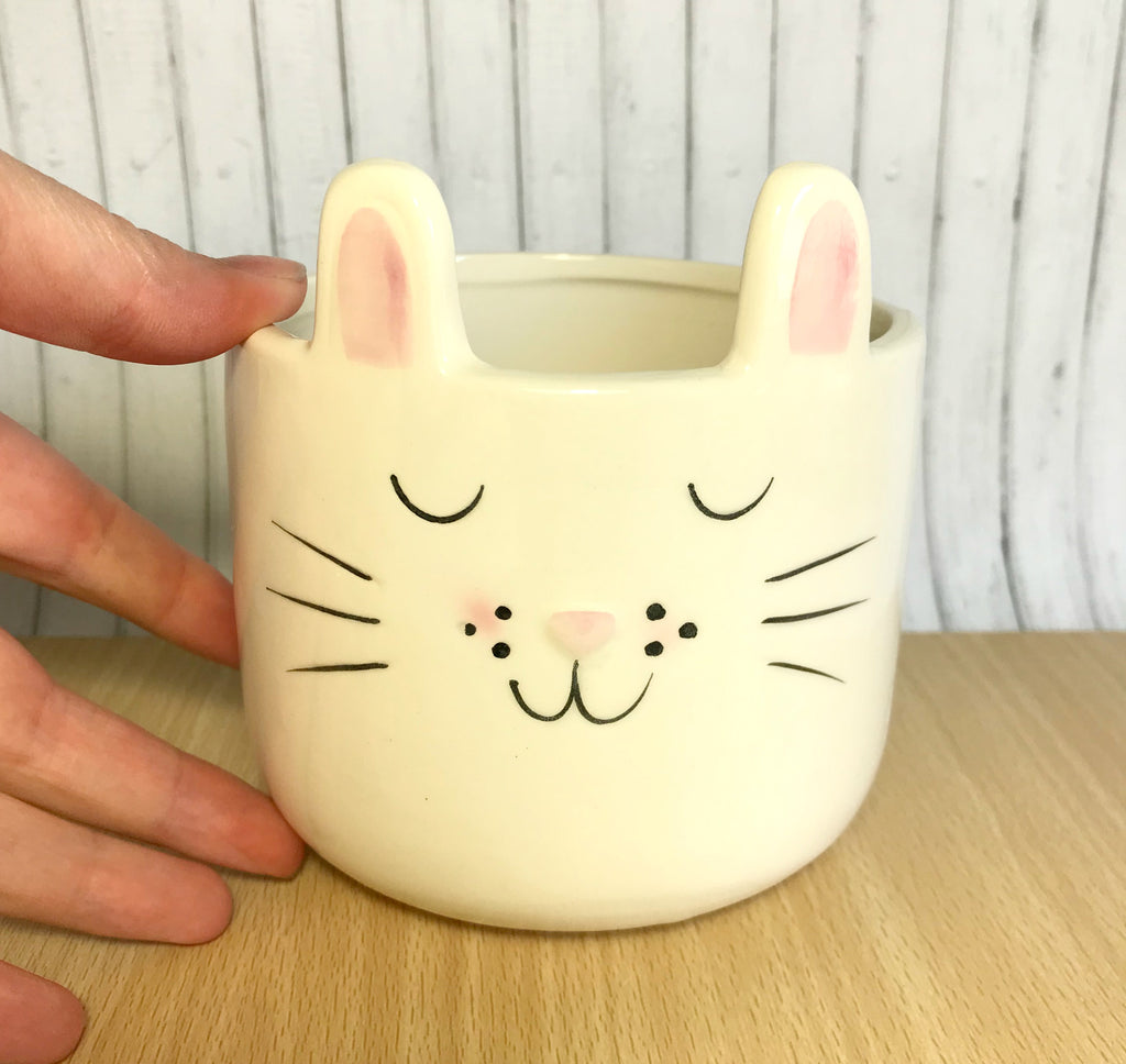 White Rabbit Planter