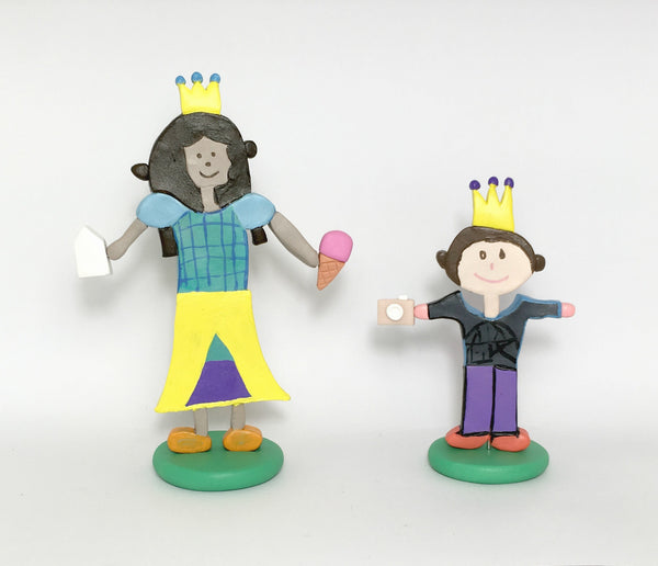 Kinder Figurine Family